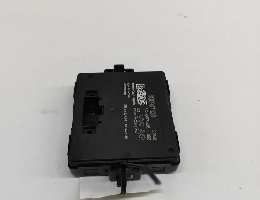 VOLKSWAGEN Golf 7 generation (2012-2024) Headlight Control Unit 3Q0907338 29176917
