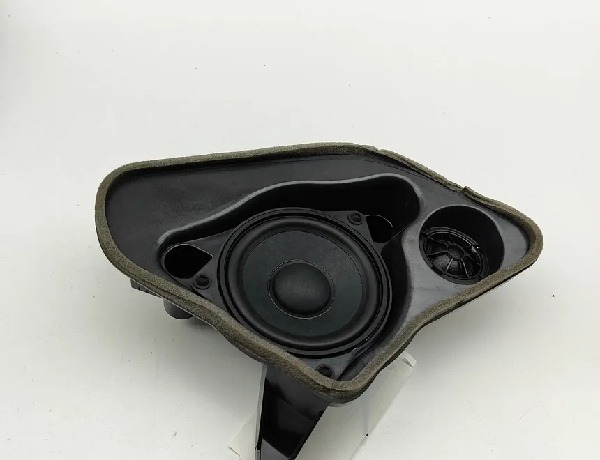 BMW X3 M F97 (2019-2023) Parcel shelf speaker 6813104,6811963,6809632 31646161