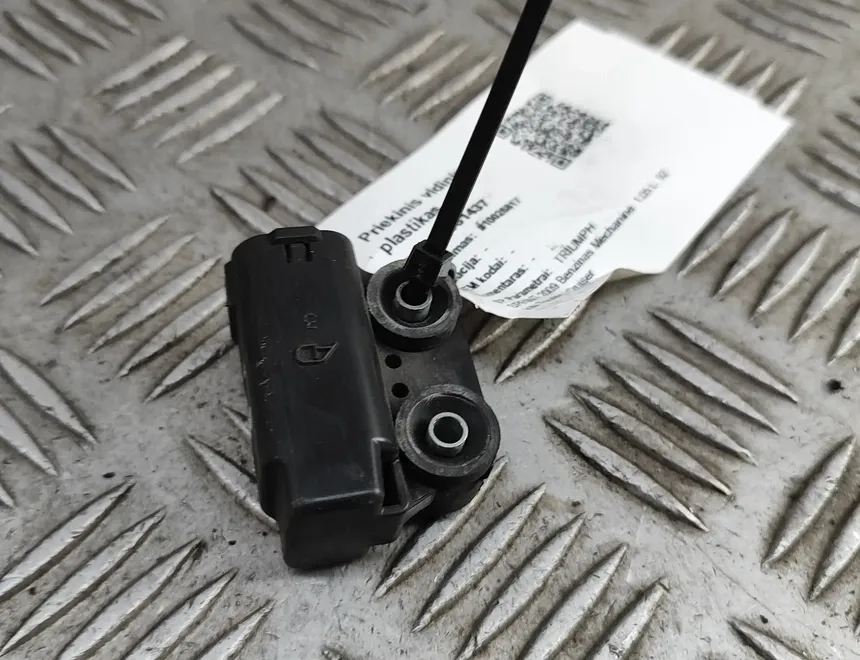 TRIUMPH SPRINT Crash tilt fall sensor 31661437