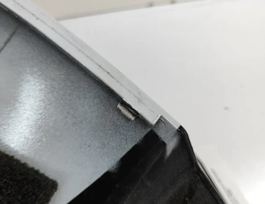 BMW K Kryt nádrže paliva 46637677776,7677776 31854355