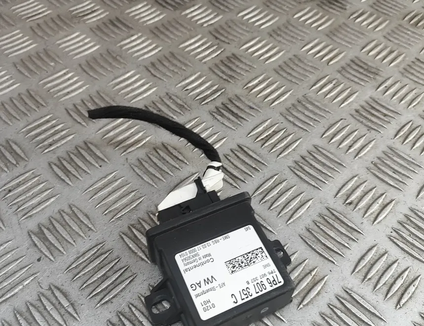 VOLKSWAGEN Touareg 2 generation (2010-2018) Блок света 7P6907357B,7P6907357C 32028526