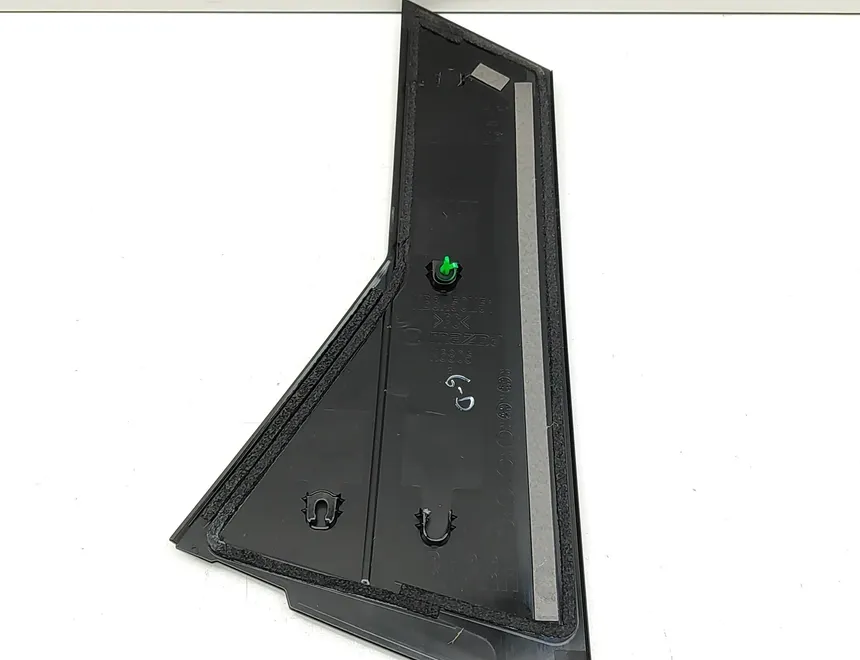 MAZDA CX-5 Pravé zadné dvere vertikálne lemy KB8A-50-M51 32793266