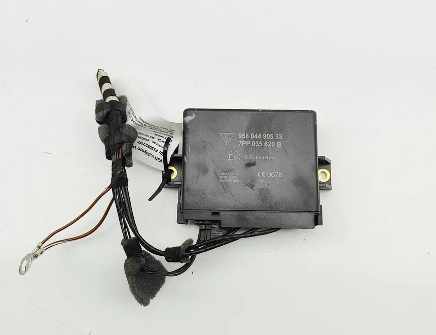 PORSCHE 911 991 (2011-2020) Antenna control unit 95804490533,7PP035620B 33082707