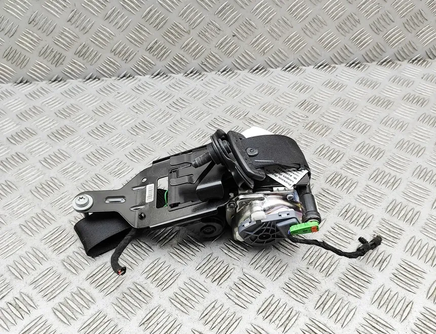 MERCEDES-BENZ C-Class W204/S204/C204 (2004-2015) Ремень безопасности передний левый A2048601585 33088411