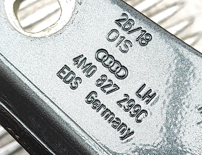 AUDI Q7 4M (2015-2024) Электродвигатель лифта левой задней двери 4M0827851A,0390204153,4M0827299C 33092700