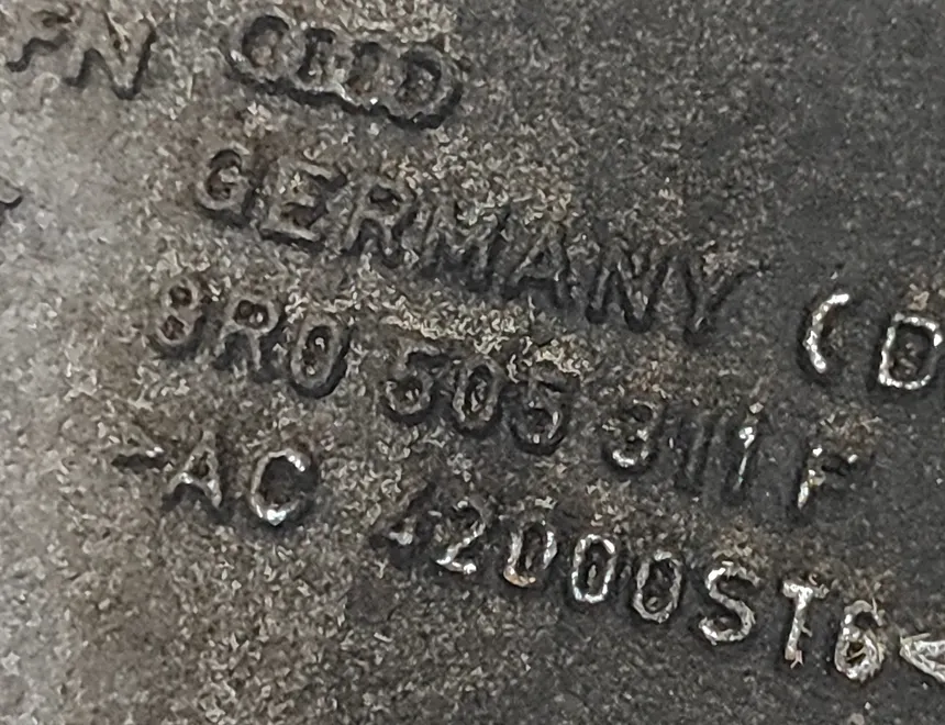 PORSCHE Macan 1 generation (2013-2023) Rear left H - shaped fork 8R0505311F 33192148