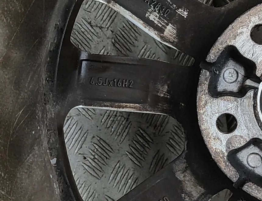 KIA Cee'd 2 generation (2012-2018) Koleso 52910-A2830 33333321