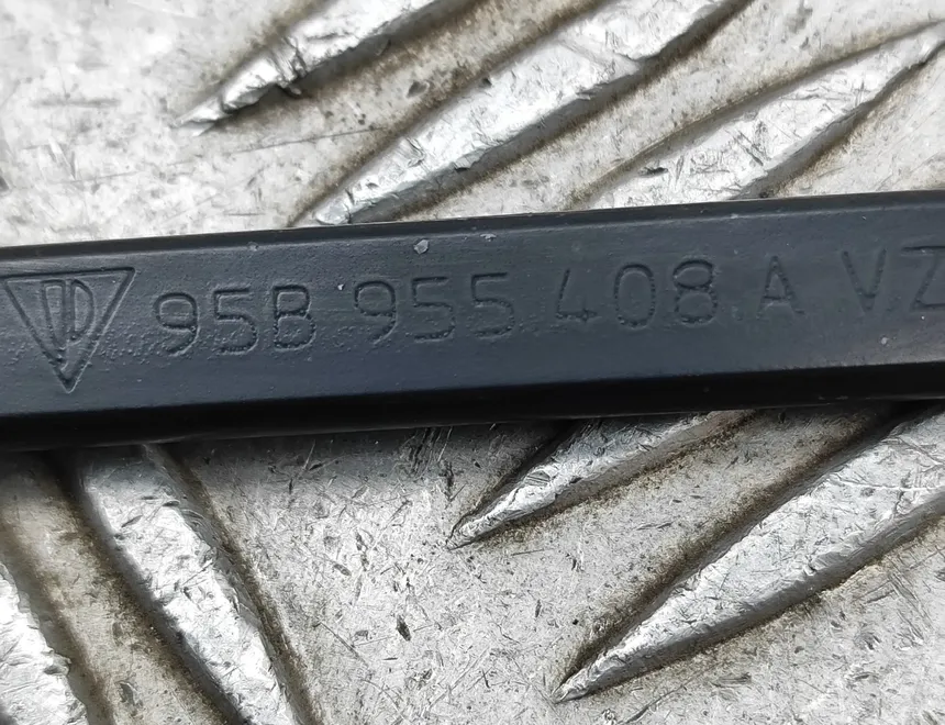 PORSCHE Macan 1 generation (2013-2023) Front Wiper Arms 95B955407A,95B955408A 33357129