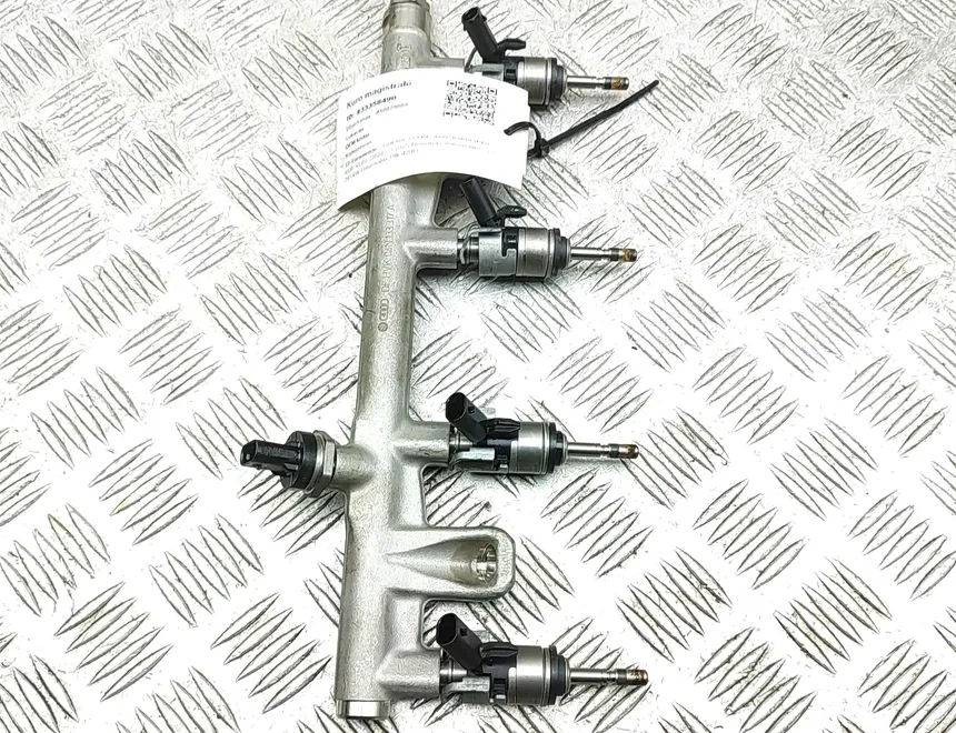 Cupra Palivová lišta 06N133317A,06Q906036E 33358490