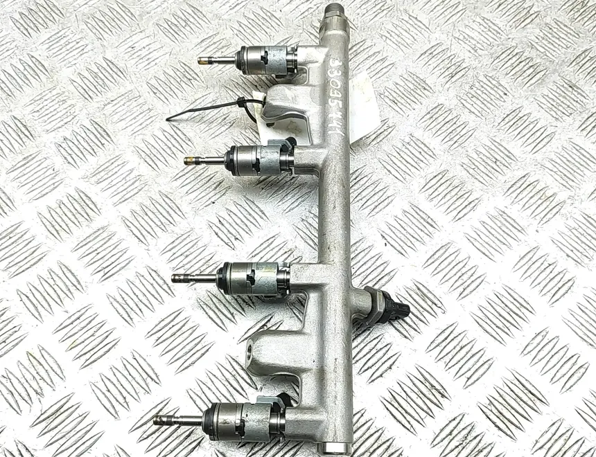 Cupra Palivová lišta 06N133317A,06Q906036E 33358490