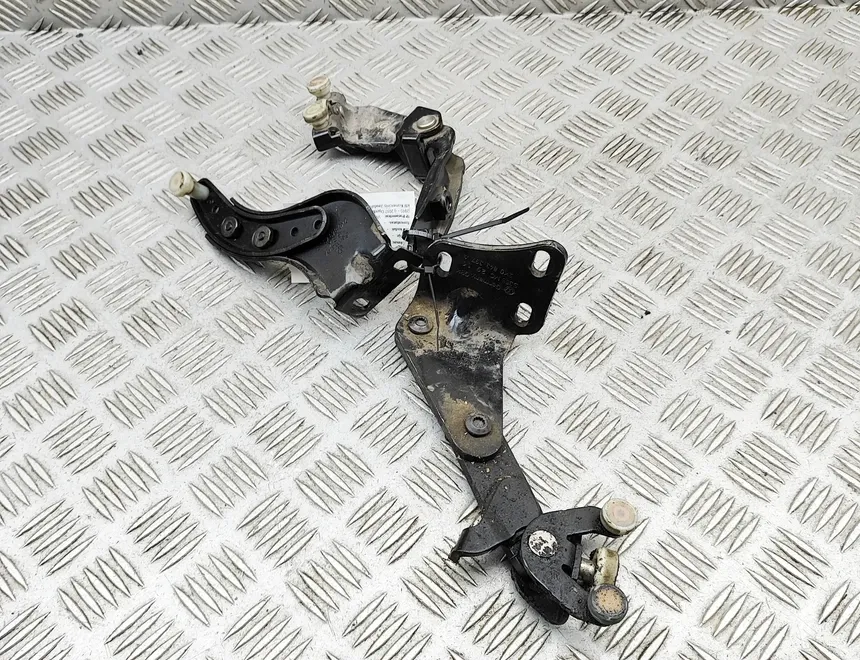 VOLKSWAGEN Caddy 4 generation (2015-2020) Posuvné dvere pant 2K0843397A,2K0843435B,2K0843335A 33365075