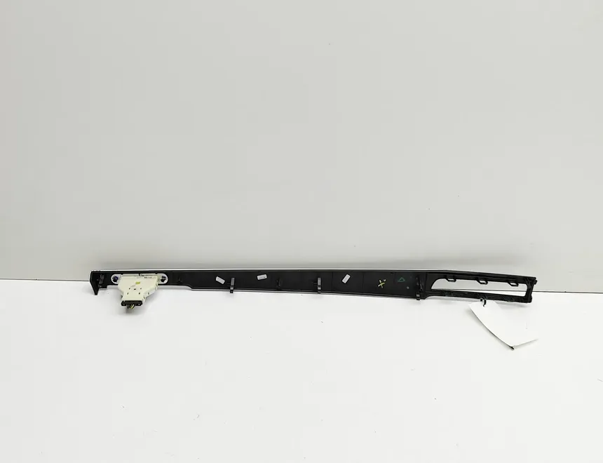 AUDI A8 D4/4H (2010-2018) Ochranný štít panelu 4H2820911C,4H2853173S 33476764