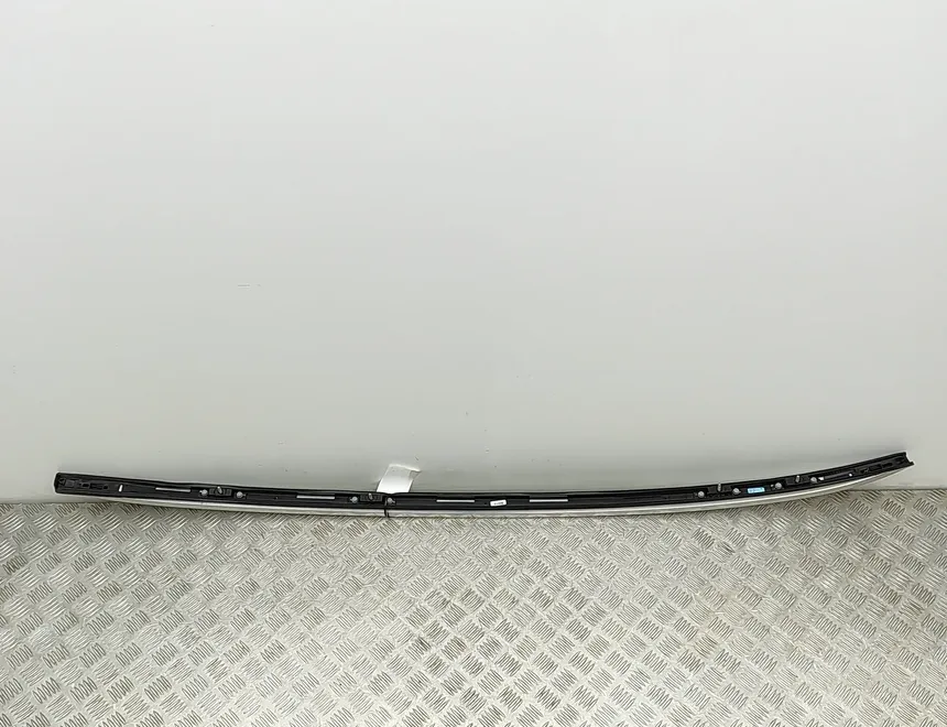 MERCEDES-BENZ GLA-Class X156 (2013-2020) Рейлинг крыши правый A1568900493 33522648