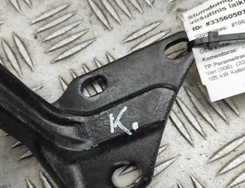 MERCEDES-BENZ Sprinter 2 generation (906) (2006-2018) Sliding door top bracket A9067600047 33560507