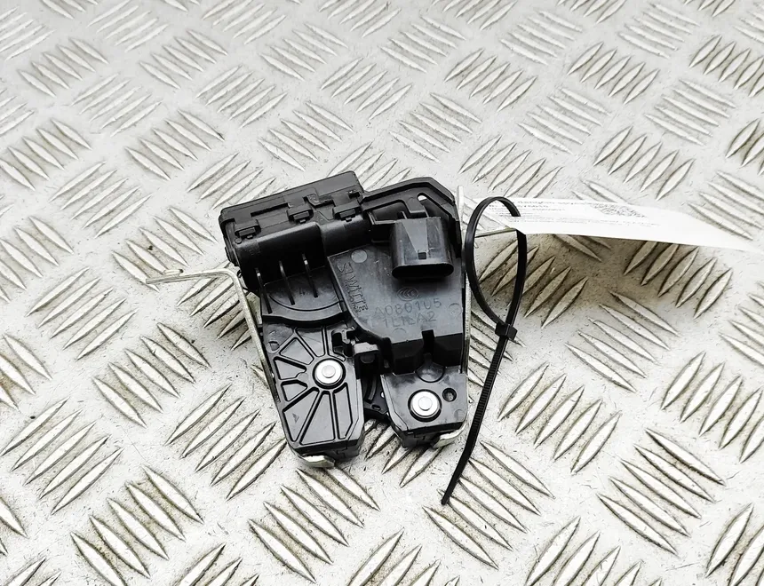 MERCEDES-BENZ GLA-Class X156 (2013-2020) Zámok na piate dvere A0997400600 33576010