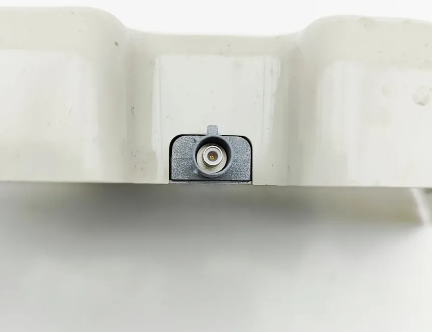 BMW 6 Series F06/F12/F13 (2010-2018) Bootlid Antenna Amplifier 6943023,28324363,13600211 33586426