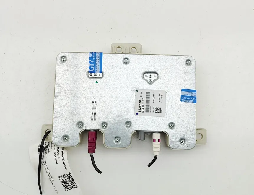 BMW 6 Series F06/F12/F13 (2010-2018) Bootlid Antenna Amplifier 6943023,28324363,13600211 33586426