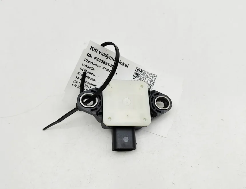 MERCEDES-BENZ CLS-Class C218/X218 (2011-2017) Acceleration Sensor A0009059101,0265005876 33589140