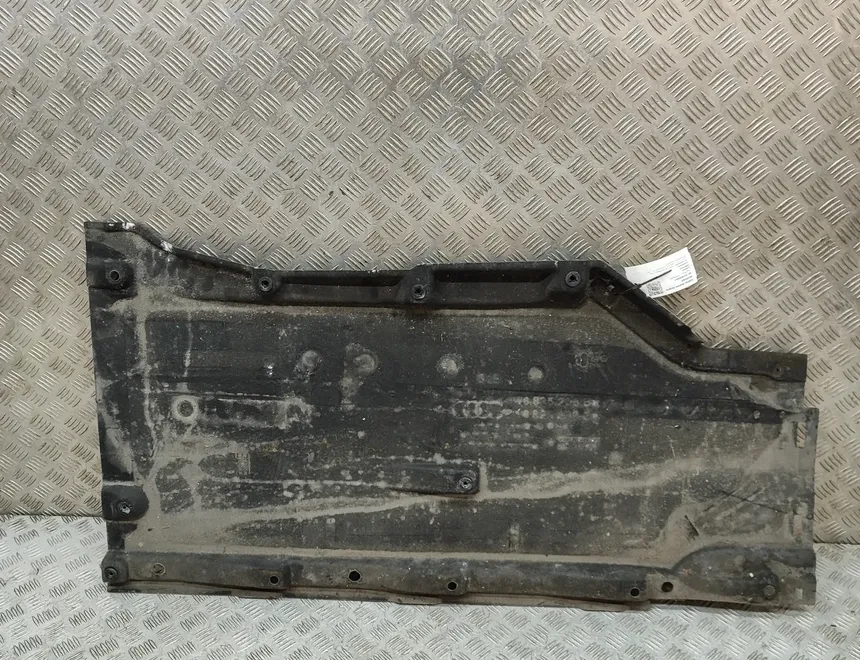AUDI A5 Sportback F5 (2016-2024) Rear Right Bottom Protection 8W6825208B,8W6825208C 33690991