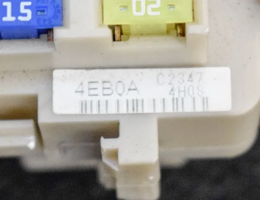 NISSAN Qashqai 2 generation (2013-2023) Pojistková skrinka 4EB0A 3471820