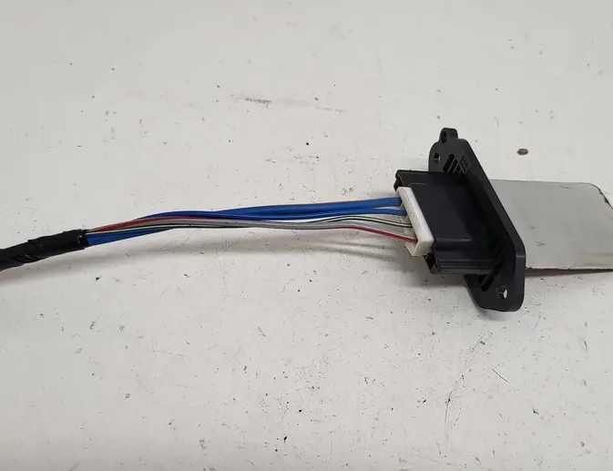 MAZDA 5 1 generation (2005-2010) РЕОСТАТ ВЕНТИЛЯТОРА ПЕЧКИ HM4210408 34505581