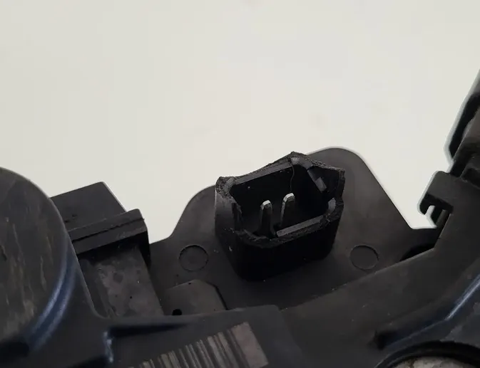 PEUGEOT 607 1 generation (2000-2008) Alternátor 9646321880 30309222