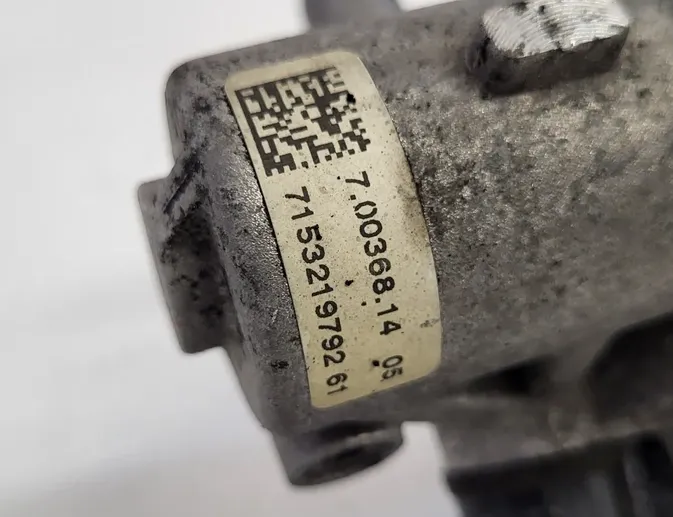 NISSAN Qashqai 1 generation (2007-2014) EGR ventil 70036814 30333648