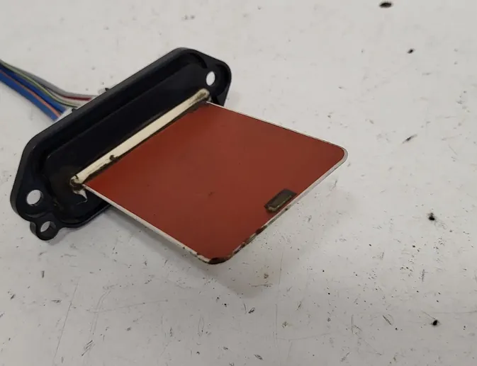 MAZDA 5 1 generation (2005-2010) РЕОСТАТ ВЕНТИЛЯТОРА ПЕЧКИ HM4210408 34505581