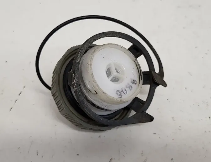 MAZDA 5 1 generation (2005-2010) Крышка топливного бака 34505417