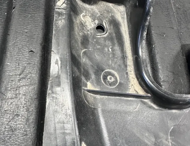 VOLKSWAGEN Touran 3 generation (2015-2023) Задняя правая нижняя защита 5QA825102,5QA825961A 33538832