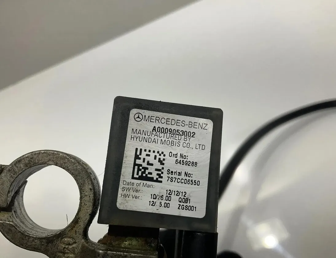 MERCEDES-BENZ C-Class W204/S204/C204 (2004-2015) Negative Battery Cable A0009053002 28095703