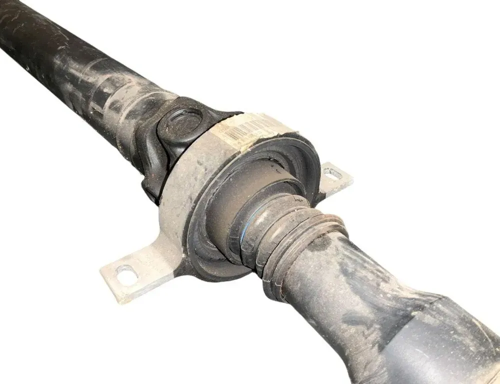 BMW 4 Series F32/F33/F36 (2013-2020) Kardanová hriadeľ 8654493 33343171