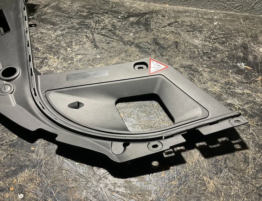 BMW 5 Series Gran Turismo F07 (2010-2017) Engine bonnet/ hood lock trim molding 7042984,10808611,51767042984 24590211