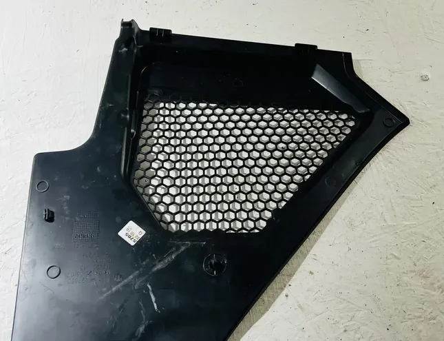 BMW 3 Series G20/G21/G28 (2018-2024) Predný stierač lišta 51717427850 33332045