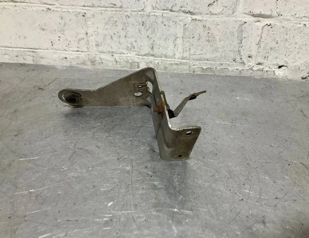 BMW X5 E70 (2006-2013) Držiak ľavého predného blatníka 7188836 30384224