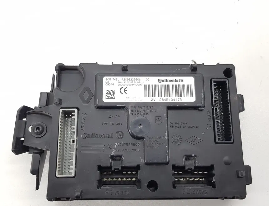 DACIA Sandero 2 generation (2013-2020) Comfort Control Unit A2C97556800,A2C83379900,A2C97557000,284B10447R 16879959