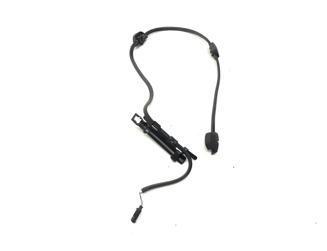 BMW 5 Series G30/G31 (2016-2023) Rúrka trysky ostrekovača svetlometov 7467794 34217079