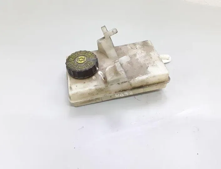 PEUGEOT 3008 1 generation (2010-2016) Power Steering Pump Tank 9680907780 25517953