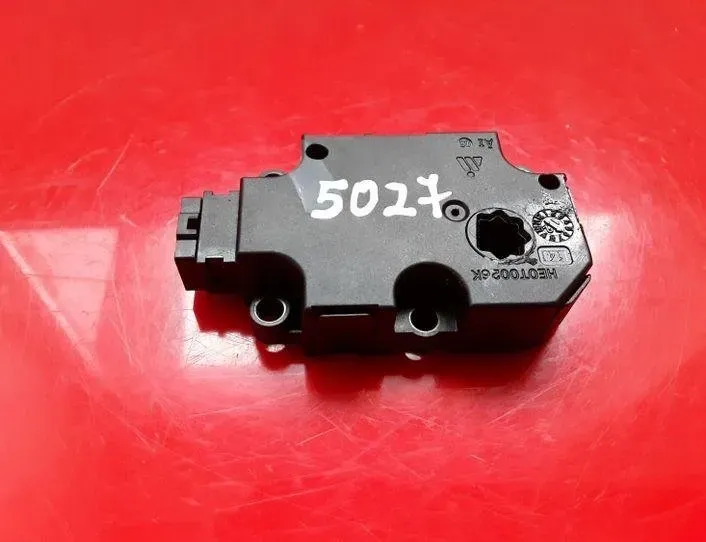 AUDI A8 D4/4H (2010-2018) Клапаны управления внутренним подогревом 1139300856,ZBAT0045D08AT,CZ1139300856 25534656