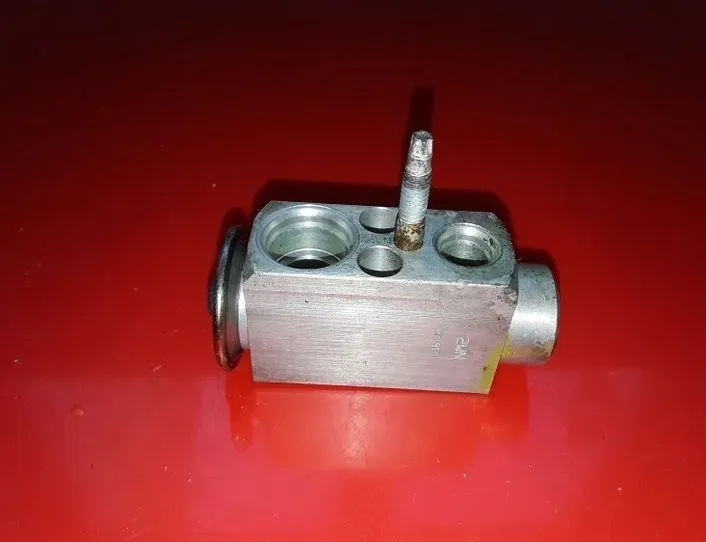 MERCEDES-BENZ Vito W639 (2003-2015) Expanzný ventil klimatizácie 7016676,324501,6398300384 25540211