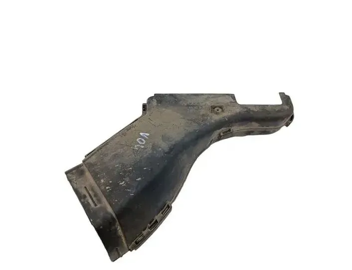 VOLKSWAGEN Passat B5 (1996-2005) Air Intake Tube 058129617D 25543599