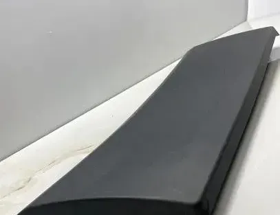 RENAULT Trafic 3 generation (2014-2023) Pravé zadné dvere formovanie 93453602,104546A2,788122765R 25560159