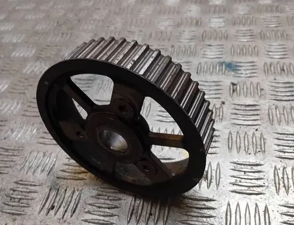 AUDI A6 allroad C5 (2000-2006) Sacia remeňová koleso 059109111F 33840906