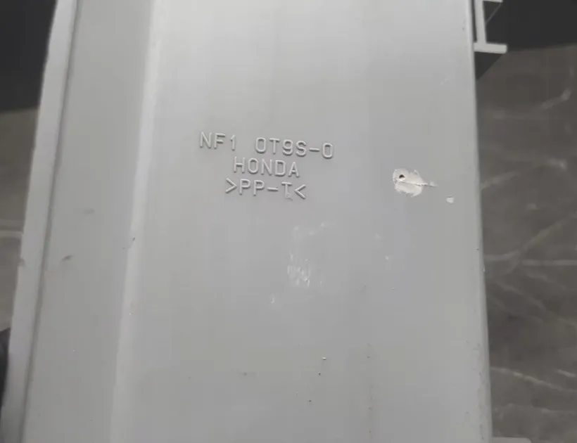 HONDA Accord 8 generation (2007-2015) Другие отделочные детали NF10T9S0 30167616