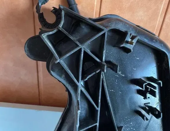 AUDI Q2 1 generation (2016-2024) AdBlue Tank 5Q0131969G,5WA131877R 33209020