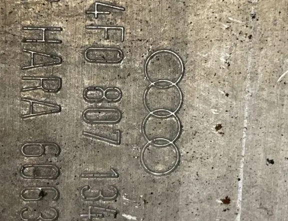 AUDI A6 C6/4F (2004-2011) Держатель бампера передний правый 4F0807134 33211288