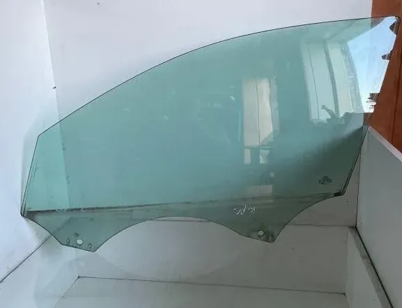 AUDI A4 B7/8E (2004-2008) Стекло передней левой двери 43R001582,DOT682M3240AS2 33212042