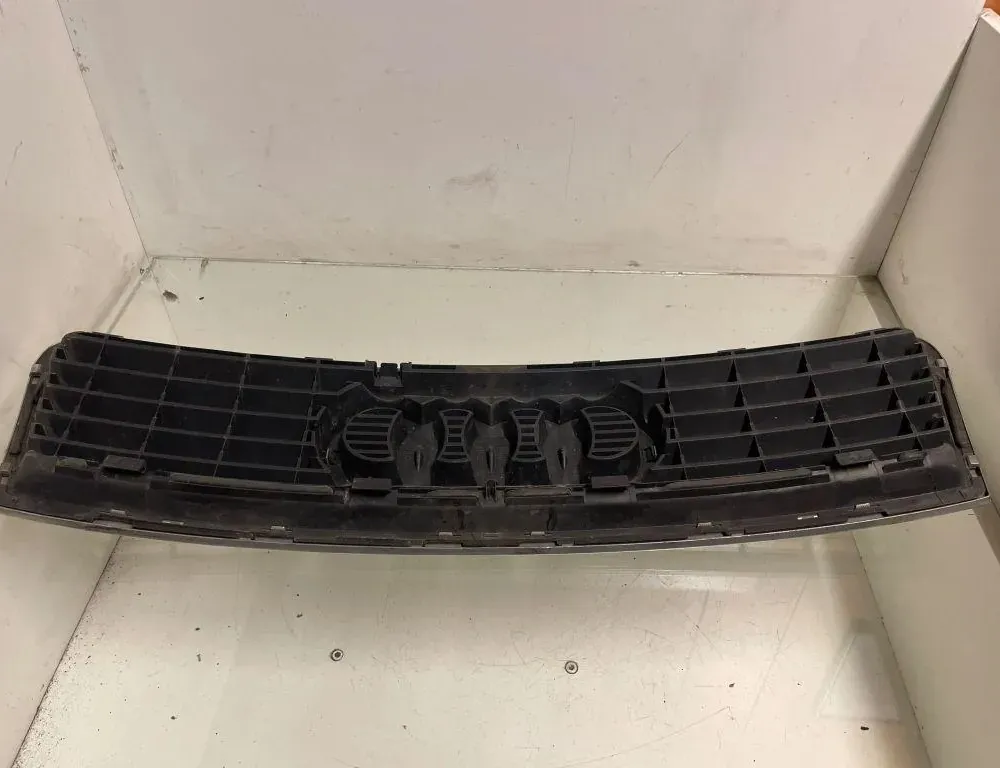 AUDI A6 C6/4F (2004-2011) Radiator Grille 4B0853651F 33212238