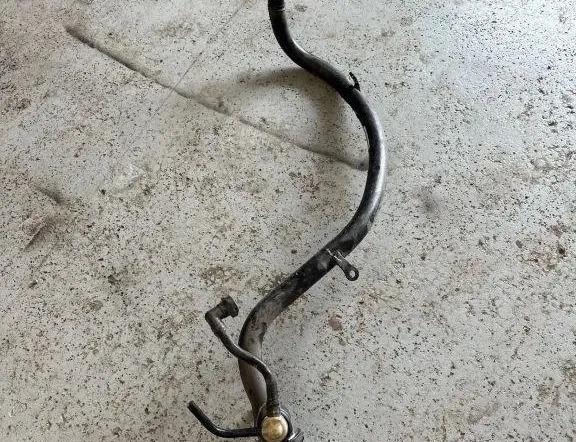 BMW X5 F15 (2013-2018) Potrubie palivovej nádrže 7186702 30518586