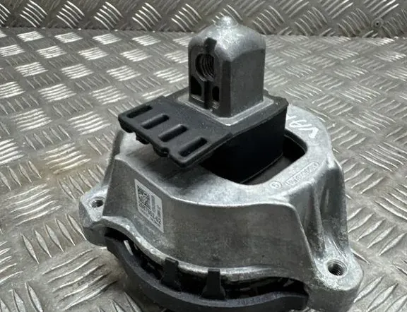 BMW X5 G05/G18 (2018-2024) Front engine mount 2987952 33502100